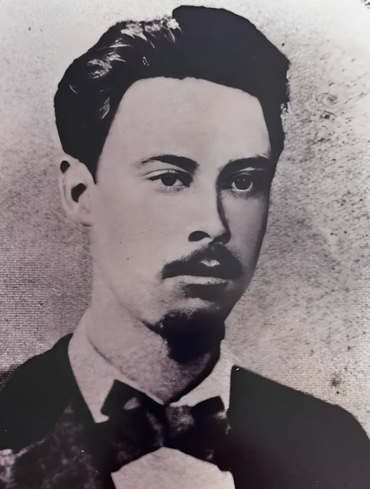 Retrato de Hermógenes Ernesto de Araújo (Mogico)